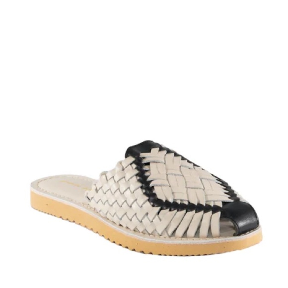 Band Of The Free Comet Bone and Black Woven Leather Mule Flats Size 9